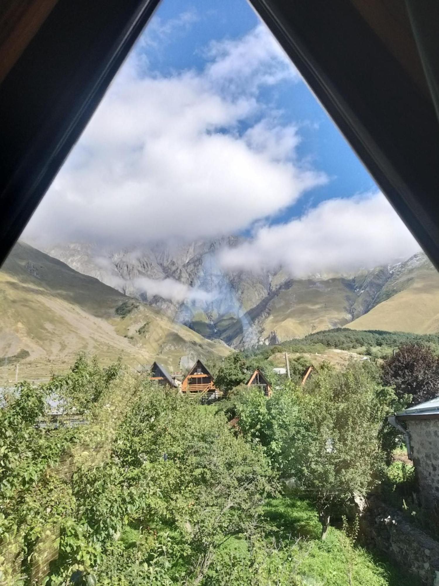 Emotion Kazbegi 아파트 객실 사진